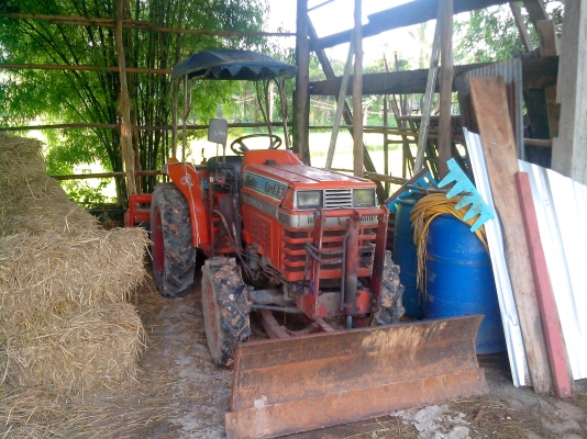 รถไถนา Kobota L1-185 -4 WD นำเข้า