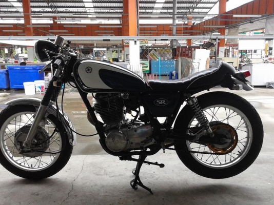 ขาย Sr400 แต่งคาเฟ่ เลขเครื่องเต็ม ราคา 58000 บาท