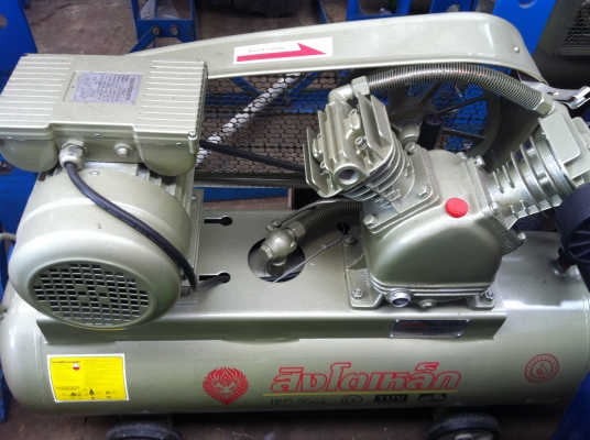 ขายปั๊มลม สิงโตทอง (ของเเท้ใหม่ๆ) ขนาด 1/2เเรง ถัง 60 ลิตรพร้อมมอเตอร์ 2 HP จัดส่งได้ครับ