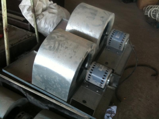 ขายพัดลมโบว์ ไฟ 220 V.ขนาดใหญ่ใบเหล็กครับ ขายพัดลมโบว์ ไฟ 220 V.ขนาดใหญ่ใบเหล็กครับ