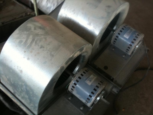 ขายพัดลมโบว์ ไฟ 220 V.ขนาดใหญ่ใบเหล็กครับ ขายพัดลมโบว์ ไฟ 220 V.ขนาดใหญ่ใบเหล็กครับ