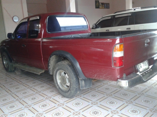 รถกระบะ mazda2500ป2547รถเดิม