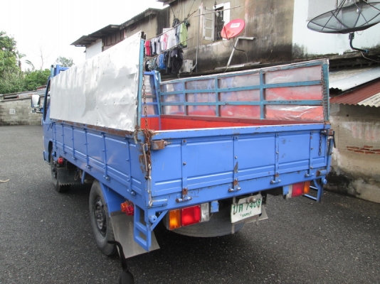 ขาย Isuzu NKR 4ล้อหัวการ์ตูน ไม่ติดเวลา ปี04.