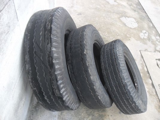 ยาง บรรทุก 3 เส้น ราคา 2200 บาท