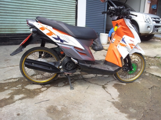 YAMAHA TTX รถใช้มา10เดือน ไมค์4000 ลงล้อเล็ก นอกนั้นเดิมๆทั้งคัน ไม่เคยล้ม มือเดียวป่ายแดง งดต่อรองคับ