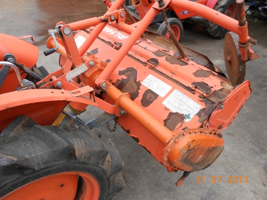 ขายรถไถคูโบต้าเก่านอก รุ่นL2201 พร้อมโรตารี่