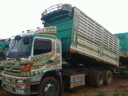 HINO MEGA SERIES 500 - 344 HP EURO2 ปี 52 รถพ่วงแม่+ลูก กระบะดั๊มพ์เหล็กคอกเกษตรของอู่ธวัชชัยการช่างสวยจัดทั้งแม่ทั้งลูก ลูก 3 เพลาดั๊มพ์ความยาว 6.80 เมตร ภายในเก๋งคอนโซลสวยครบเพียบพร้อม CD แอร์ พ.เพาเวอร์ ก.ไฟฟ้า ระบบเบรคทริ๊ปฟี้ ช่วงล่างยางสภาพดี 80\% ทั