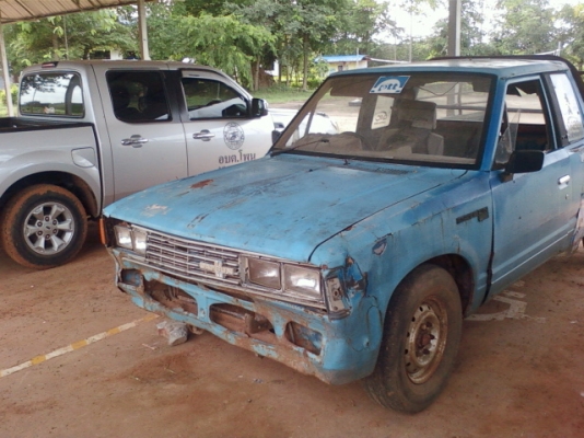 ดั้สสัน   แค๊ป  เบนซิน  สภาพเดิมๆ  มีทะเบียน  เครื่องยนต์ไม่มีปัญหา