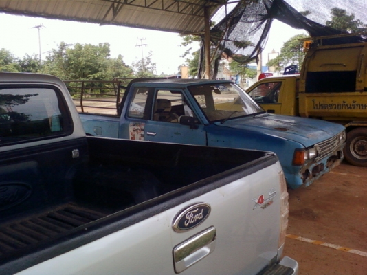 ดั้สสัน   แค๊ป  เบนซิน  สภาพเดิมๆ  มีทะเบียน  เครื่องยนต์ไม่มีปัญหา