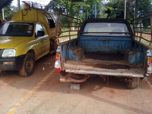 ดั้สสัน   แค๊ป  เบนซิน  สภาพเดิมๆ  มีทะเบียน  เครื่องยนต์ไม่มีปัญหา