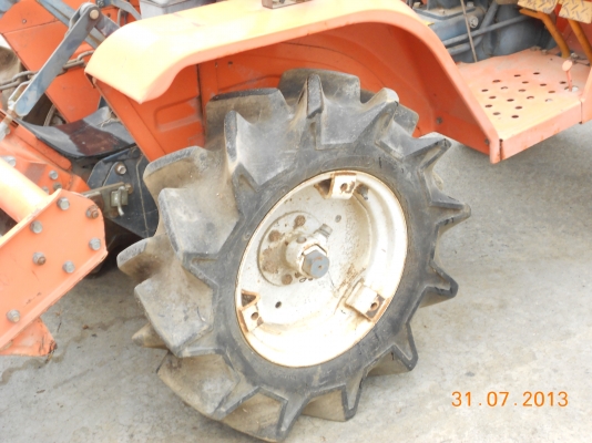 ขานด่วน รถไถคูโบต้า B1200 พร้อมโรตารี่