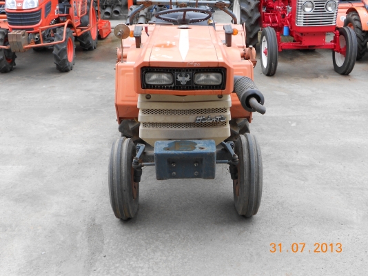 ขานด่วน รถไถคูโบต้า B1200 พร้อมโรตารี่