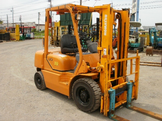 ขายฟอร์คลิฟต์ KOMUTSU FD25-12 (DIESEL), เกียร์ MT, SIDE SHIP, ล้อหน้าคู่ , เสา 3 M สภาพพร้อมใช้งาน เดิมแท้จากญี่ปุ่น ขายฟอร์คลิฟต์ KOMUTSU FD25-12 (DIESEL), เกียร์ MT, SIDE SHIP, ล้อหน้าคู่ , เสา 3 M สภาพพร้อมใช้งาน เดิมแท้จากญี่ปุ่น