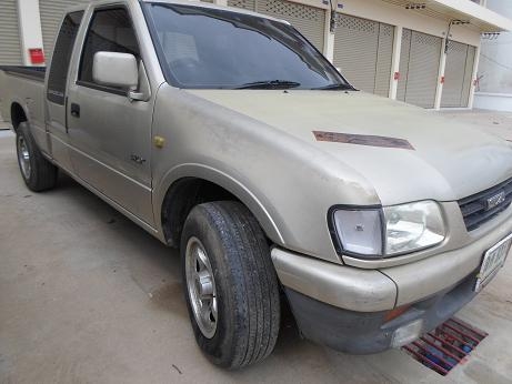 ขายถูกอีซูซุดราก้อนอายปี98ตามสภาพต้องเก็บสีทั้งคัน