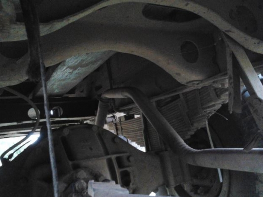 ***ขายแล้วครับขอบคุณ Truck2handขาย 6ล้อหัวยาวไม่ดั๊ม ช่วงล่างใหญ่สวยๆ ISUZU TXD50 วางเครื่อง6BD1 165Hp(ลงเล่ม) แห้งๆฟิตดีเครื่องแรงไม่หลวม ช่วงล่างใหญ่เฟืองท้าย200หมวกเจ๊ก คัสซีสวยเดิมทั้งเส้น  มีบวมซับในบ้างนิดๆหน่อย ไม่ผุไม่ดาม สโลวกลางครบ กระบะคอกไม้ปู