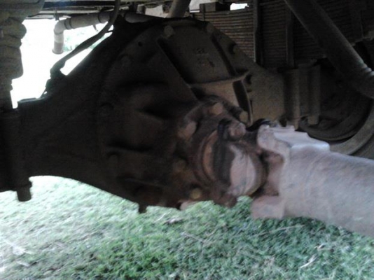 ***ขายแล้วครับขอบคุณ Truck2handขาย 6ล้อหัวยาวไม่ดั๊ม ช่วงล่างใหญ่สวยๆ ISUZU TXD50 วางเครื่อง6BD1 165Hp(ลงเล่ม) แห้งๆฟิตดีเครื่องแรงไม่หลวม ช่วงล่างใหญ่เฟืองท้าย200หมวกเจ๊ก คัสซีสวยเดิมทั้งเส้น  มีบวมซับในบ้างนิดๆหน่อย ไม่ผุไม่ดาม สโลวกลางครบ กระบะคอกไม้ปู