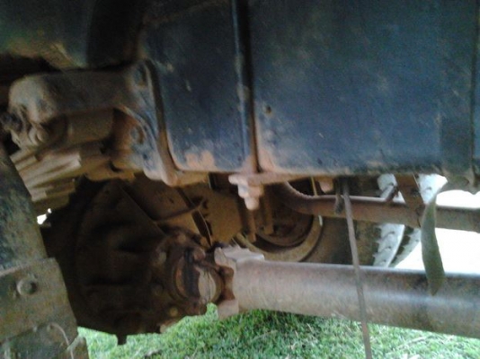 ***ขายแล้วครับขอบคุณ Truck2handขาย 6ล้อหัวยาวไม่ดั๊ม ช่วงล่างใหญ่สวยๆ ISUZU TXD50 วางเครื่อง6BD1 165Hp(ลงเล่ม) แห้งๆฟิตดีเครื่องแรงไม่หลวม ช่วงล่างใหญ่เฟืองท้าย200หมวกเจ๊ก คัสซีสวยเดิมทั้งเส้น  มีบวมซับในบ้างนิดๆหน่อย ไม่ผุไม่ดาม สโลวกลางครบ กระบะคอกไม้ปู