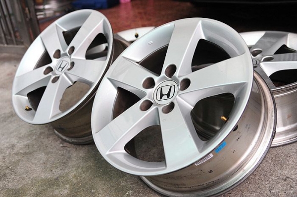 ล้้อ 16 Civic 5/114 Enkei 4 วง 3,500