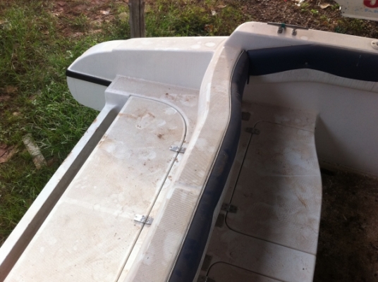 ขายโมลเรือ 27 ฟุต สภาพดี พร้อมใช้งาน