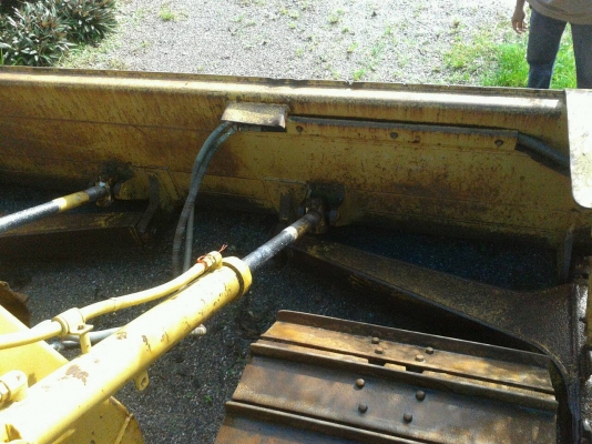 ขายรถดัน CAT D5H สภาพดี