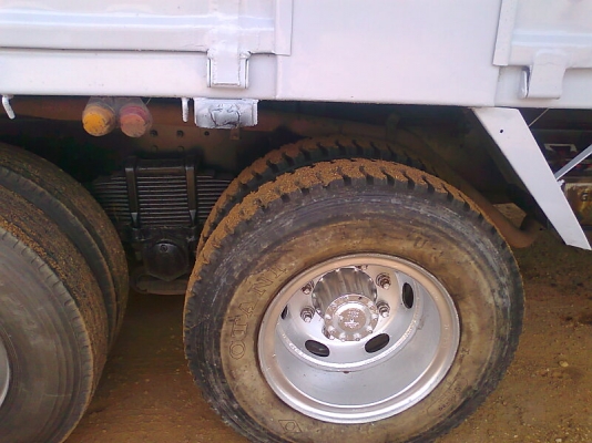 ขาย..สิบล้อ HINO FL1J รถปี 48 มีกระบะเหล็กแบบดั้มได้ รถสวย มีแอร์ มีทะเบียนครบ.