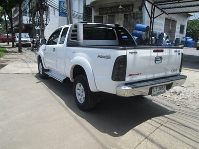 vigo 2.5E VNT Prerunner Smart Cab สีขาว ปี2010