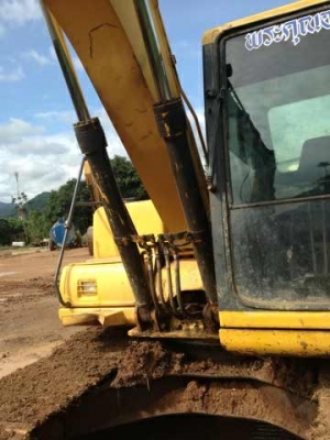 ขาย PC 120-5 ไฟฟ้าครบ ราคา1,250,000 บาท