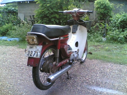 ขาย C700 ทะเบียน(ชุดโอนไม่ได้ตาม)ทะเบียนขาดเกิน 3 ปี เครื่องดี Cdi จากโรงงานอะไหร่เดิมๆโครงไม่ผุขาย 6900