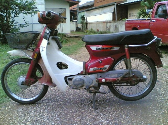 ขาย C700 ทะเบียน(ชุดโอนไม่ได้ตาม)ทะเบียนขาดเกิน 3 ปี เครื่องดี Cdi จากโรงงานอะไหร่เดิมๆโครงไม่ผุขาย 6900