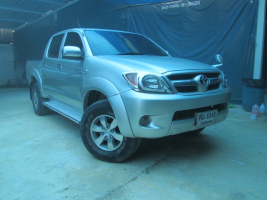 vigo 2.7G AT 4WD Double Cab สีบรอนด์เงิน ปี2005