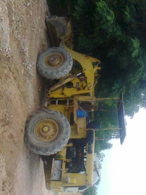 ขายรถตักล้อยางกูรูคาว่า FL 160 ราคา 450,000 บาท เจ้าของขายเอง ราคาต่อรองได้