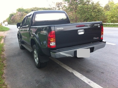 vigo 3.0G AT 4WD Double Cab สีดำ ปี2010