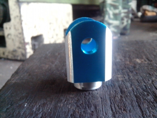 ขายและรับติดตั้งค้ำเสาC สเเตนเลส ค้ำในห้องโดยสารรถยนต์ข ใส่รถเก๋งรถกระบะและรถทุกรุ่น งาน noname racing bar