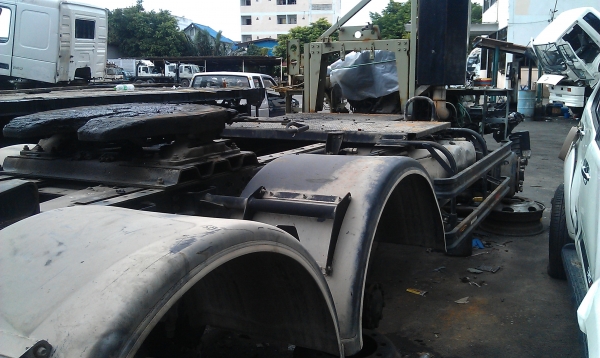 ขายรถหัวลากISUZU 360แรง จดทะเบียนปี55