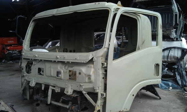 ขายรถหัวลากISUZU 360แรง จดทะเบียนปี55