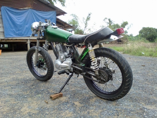 อ๊อดClassic Bike//ขาย-แลก คาเฟ่เครื่องLifan200 อินวอย หล่อๆถูกๆ 18,700 ด่วน(รับแลก)