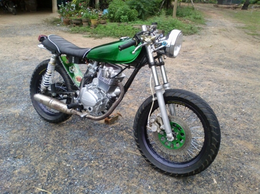 อ๊อดClassic Bike//ขาย-แลก คาเฟ่เครื่องLifan200 อินวอย หล่อๆถูกๆ 18,700 ด่วน(รับแลก)