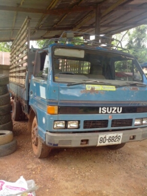 ISUZU NPR59LU5 M 115 4BD1 ห้างแท้ปี 37 เกียร์สั้นยกหัวได้ หัวเดิมบางไม่เคยทำสีตั้งแต่เกิด ภายในสวย