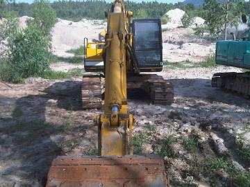 ขายแมคโค 3 คัน เริ่มต้นที่ 880000 ติดต่อคุณพร 0823380711