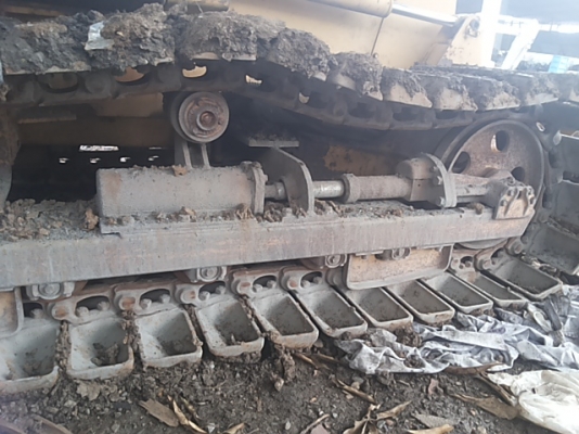 ขายรถดันดิน BULLDOZER MITSUBISHI BD2G ขายรถดันดิน BULLDOZER MITSUBISHI BD2G