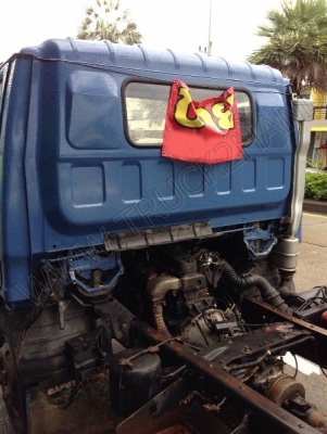 หัวเก๋ง+แซซซี รถบรรทุก 6 ล้อ ยี่ห้อ ISUZU รุ่น NPR 115 แรงม้า หัวเก๋ง+แซซซี รถบรรทุก 6 ล้อ ยี่ห้อ ISUZU รุ่น NPR 115 แรงม้า