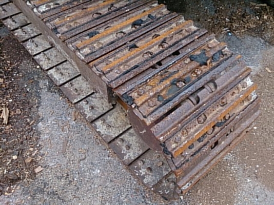 ถึงไทยแล้วค่ะรถขุดเล็ก EX40U  นำเข้าจากญี่ปุ่น 100\% ไม่มีการใช้งานในไทยสนใจติดต่อเจี๊ยบค่ะ 087-3310254 แล้วพบกัน