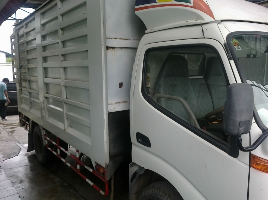 HINO Dutor 135 แรง