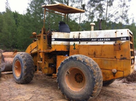 รถตักล้อยาง ยี่ห้อ KOMATSU รุ่น 515 รถตักล้อยาง ยี่ห้อ KOMATSU รุ่น 515