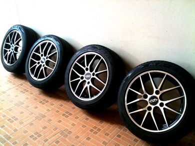 แม็กซ์หน้าเงา 14 นิ้ว หนึ่งชุดสี่วงขนาด 4 รู 114.3