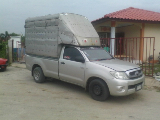 ขายอีกครั้งคนซื้อจัดไม่ผ่านครับขายToyota วีโก้ หัวเดียว.สีบรอน 2.5 j ปี2010 เดิมๆไม่เคยชน ด.90000บาท