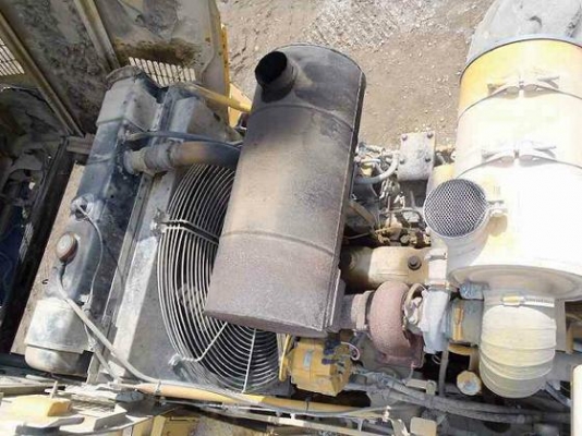 รถตักล้อยาง  WA350-1  สภาพสวย  นำเข้าจากญี่ปุ่น  เพิ่งถึงไทยเมื่อเร็ว ๆ นี้ โทร.081-373-0559