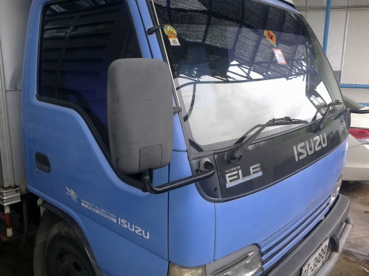 หกล้อ ISUZU NPR 130 แรง