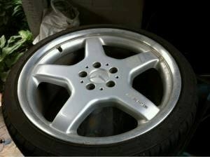 ขายล้อ amg 17 กับ 19 หน่อยคับ
