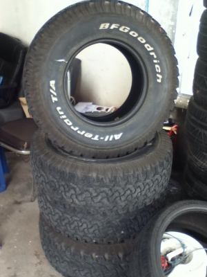 ขายยาง bf 31x10.5 ขอบ15 สภาพสวย ยางสัปดาห์31ปี11 ดอกหนา13500